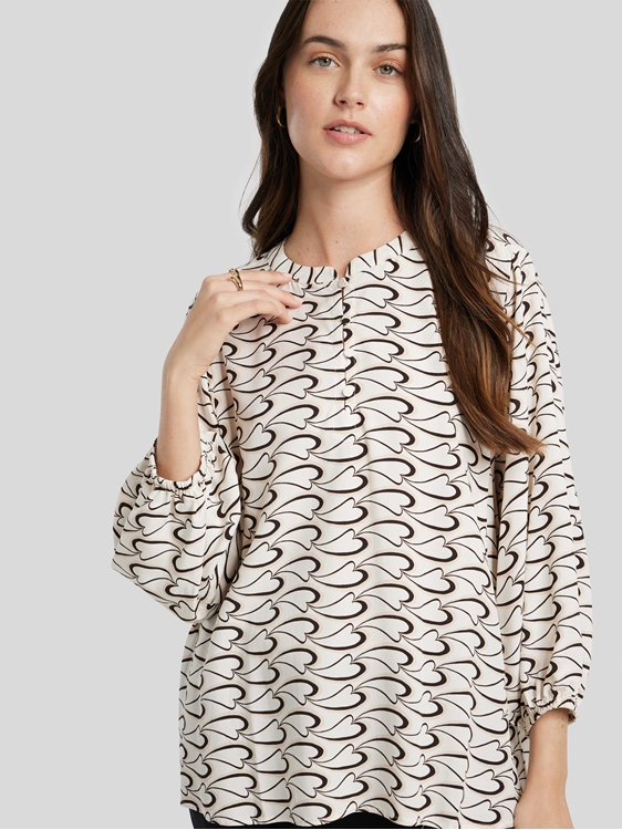 Bild von Bluse mit Herz-Print