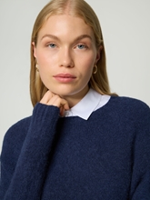 Bild von Blusenkragen