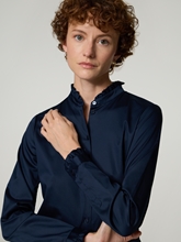 Bild von Bluse mit Rüschen