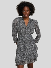 Bild von Kleid mit Volants