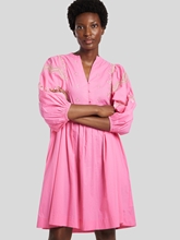 Bild von Minikleid mit Stickerei