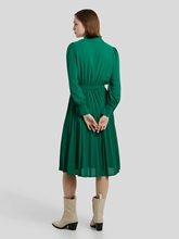 Bild von Kleid mit Plissee