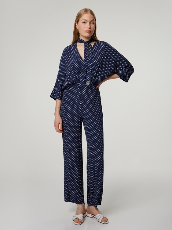 Bild von Overall mit Punkten