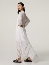 Image sur Robe plissée avec dentelle