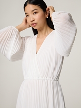 Image sur Robe plissée avec dentelle