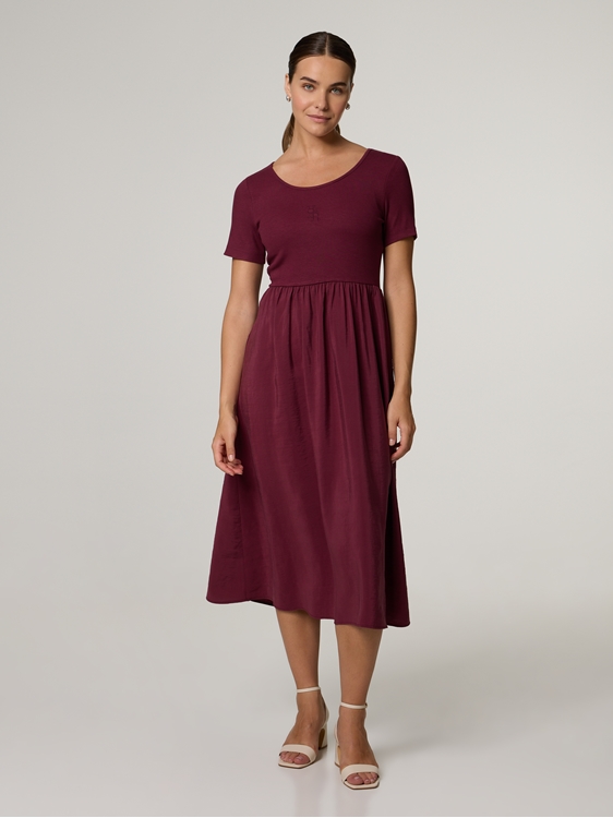 Image sur Robe midi avec haut en jersey