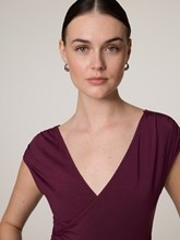 Image sur Body avec décolleté en V