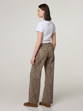 Bild von Jeans mit Leo-Print MMDARA