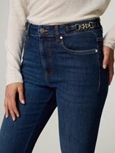 Bild von Jeans mit Kickflare  DIANA