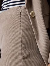 Bild von Cordhose mit weitem Bein