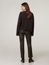 Image sur Pantalon a slim fit en cuir synthétique