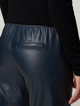 Bild von Lederhose GIFT