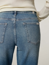 Bild von Jeans im Cropped Fit ALEXA