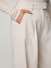 Bild von Businesshose mit Bundfalten