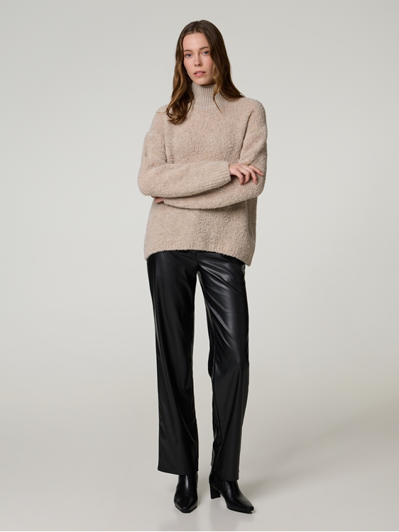 Image sur Pantalon en cuir synthétique