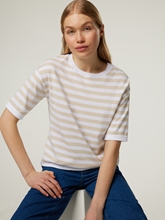 Bild von T-Shirt aus Feinstrick