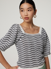 Image sur Pull-over avec broderie ajourée