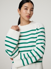 Bild von Strickpullover mit Streifen