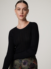 Image sur T-shirt à manches longues avec broderie ajourée