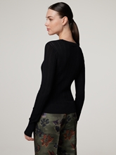 Image sur T-shirt à manches longues avec broderie ajourée