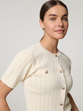 Bild von Strickshirt mit Lochstickerei