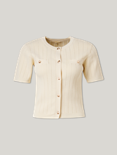 Bild von Strickshirt mit Lochstickerei