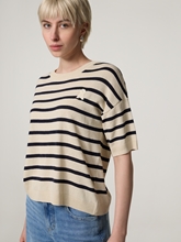 Image sur T-shirt tricoté avec du lin