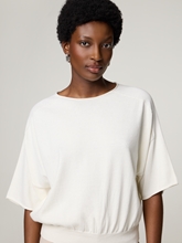 Image sur T-shirt en tricot avec cachemire