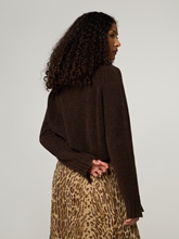 Image sur Pull en tricot avec de la laine