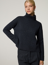 Image sur Pull à col roulé en laine
