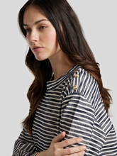 Bild von Pullover mit Streifen