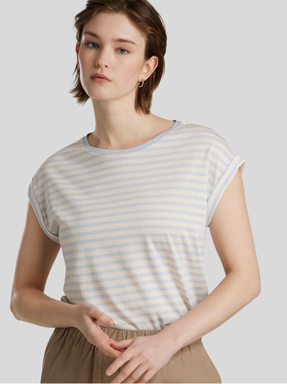 Bild von T-Shirt mit Streifen