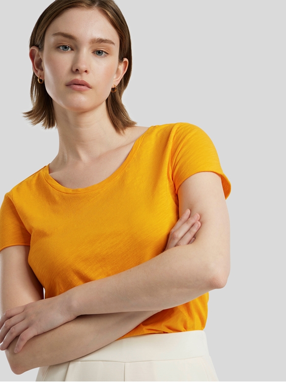 Image sur T-shirt en coton flammé