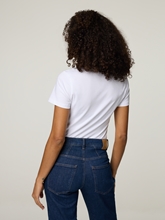 Image sur T-shirt à paillettes