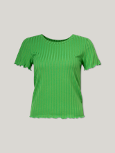 Image sur T-shirt à la coupe moulée
