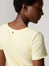 Bild von Rippenshirt mit Volantdetails