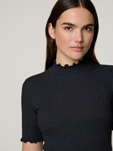 Bild von Shirt mit Rippen