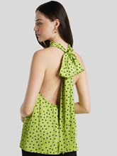 Bild von Blusentop mit Punkten