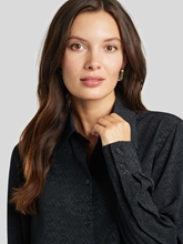 Image sur Blouse avec logo imprimé