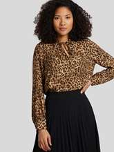 Bild von Bluse mit Leo-Print