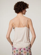 Bild von Top mit Baumwolle