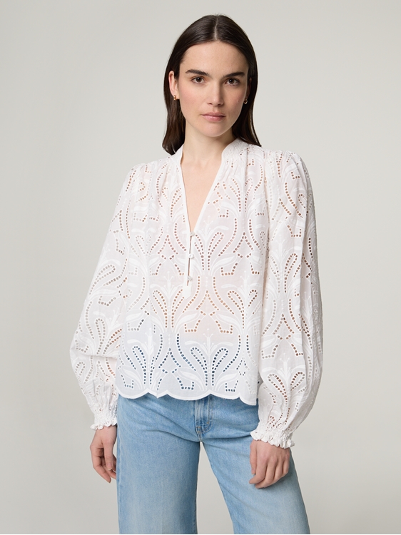 Bild von Bluse aus Lochstickerei TAZZIN