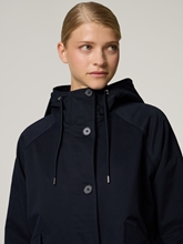 Bild von Mantel mit Kapuze