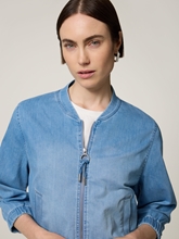 Image sur Veste au look denim
