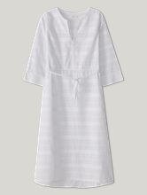 Bild von Sommerkleid mit Stickerei