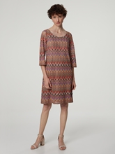 Bild von Kleid mit Lochstickerei