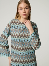 Bild von Kleid mit Lochstickerei