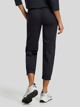 Bild von Hose mit aufgesetzten Taschen