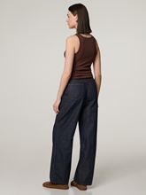 Image sur Jeans à jambes larges