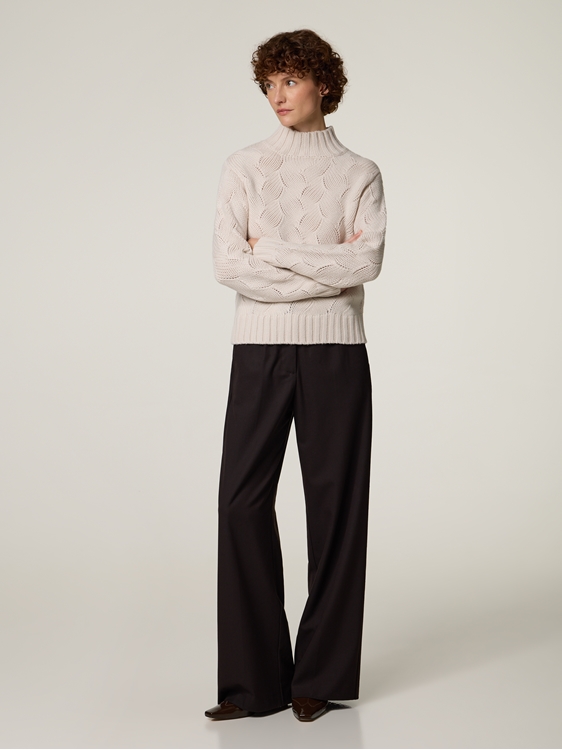 Bild von HOSE WEIT UNI